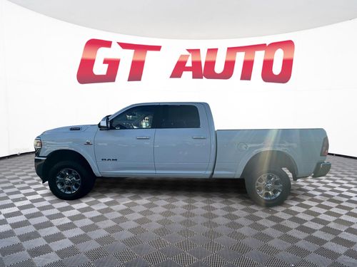 2022 Ram 2500 Laramie Crew Cab Lower Image 2