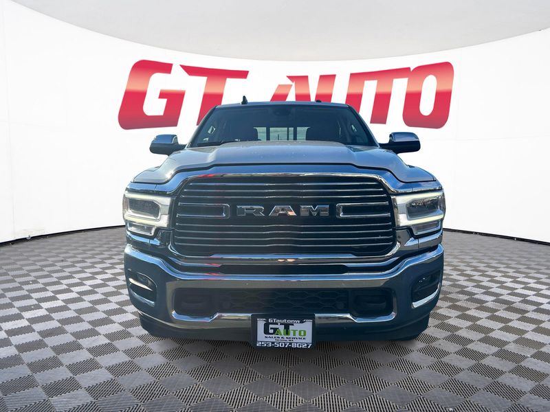 2022 Ram 2500 Laramie Crew Cab Upper Image 2