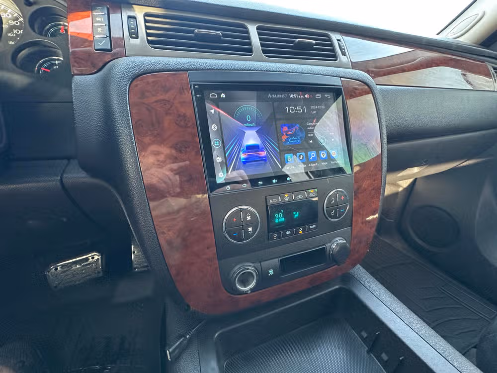 2010 Chevrolet Silverado 1500 LTZ Crew Cab Image 26