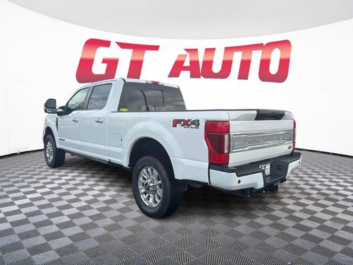 2020 Ford F-350 Super Duty Limited Crew Cab Lower Image 3
