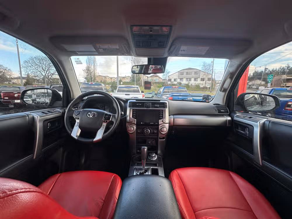 2021 Toyota 4Runner Trail Edition Image 9