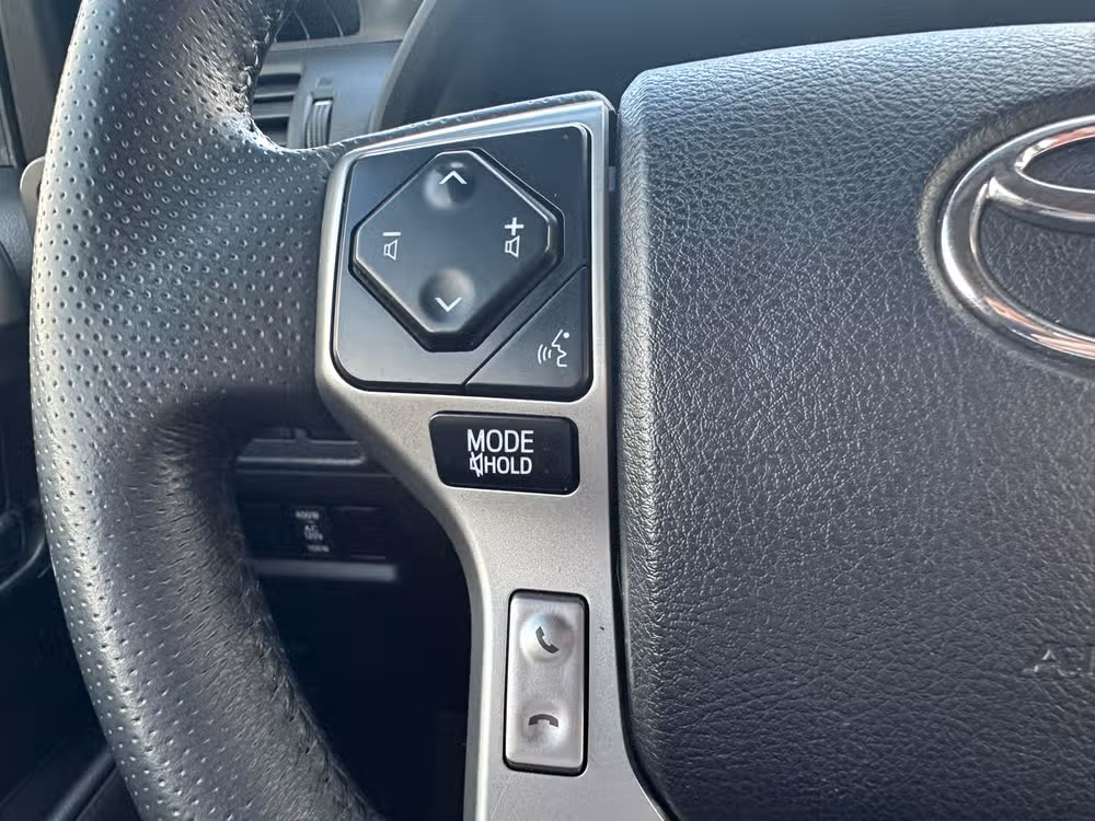 2021 Toyota 4Runner Trail Edition Image 27