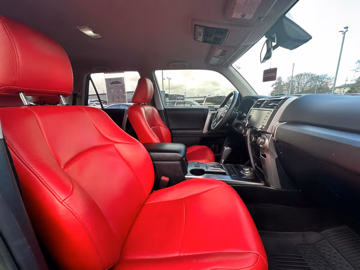2021 Toyota 4Runner Trail Edition Image 13