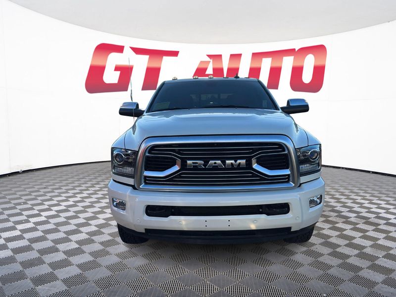 2018 Ram 3500 Laramie Limited Crew Cab Upper Image 2