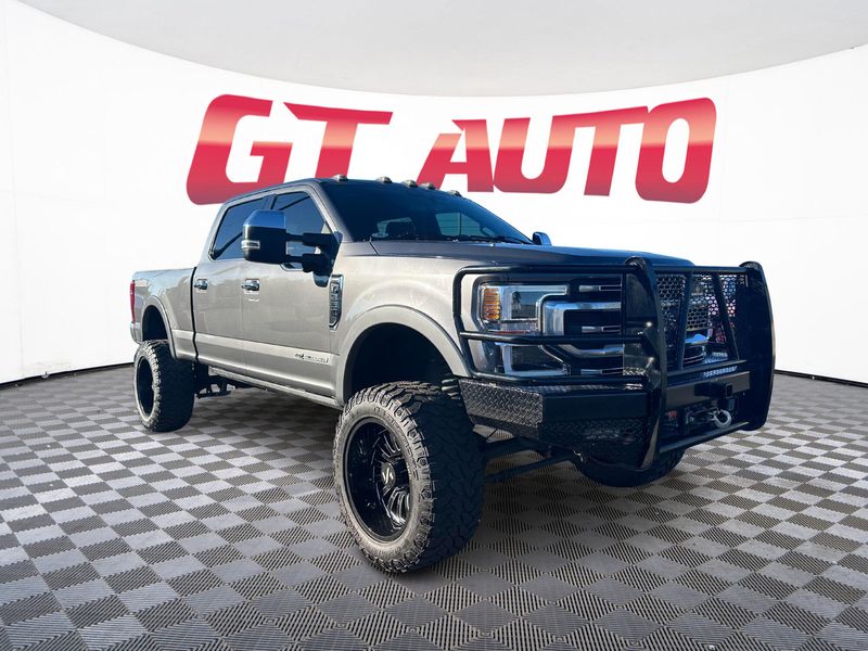 2021 Ford F-350 Super Duty Platinum Crew Cab Upper Image 1