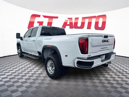 2020 GMC Sierra 3500HD Denali Crew Cab Lower Image 3
