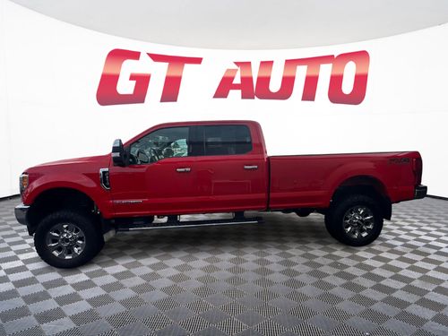 2018 Ford F-350 Super Duty Lariat Crew Cab Lower Image 2