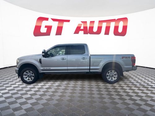 2020 Ford F-350 Super Duty Platinum Crew Cab Lower Image 2