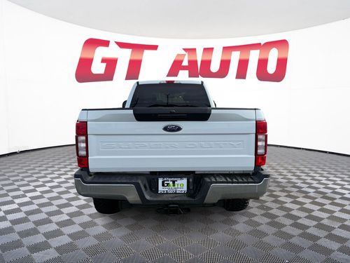 2022 Ford F-350 Super Duty XLT Crew Cab Lower Image 2
