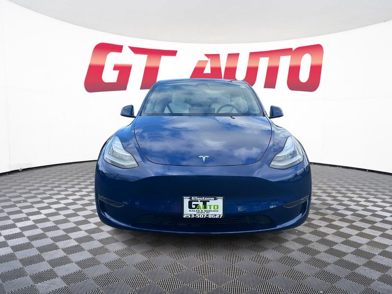 2020 Tesla Model Y Long Range photo 2