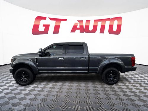2020 Ford F-350 Super Duty Platinum Crew Cab Lower Image 2
