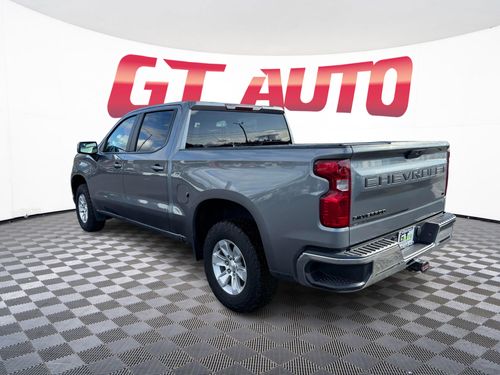 2021 Chevrolet Silverado 1500 LT Crew Cab Lower Image 3