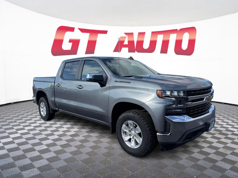 2021 Chevrolet Silverado 1500 LT Crew Cab Upper Image 1