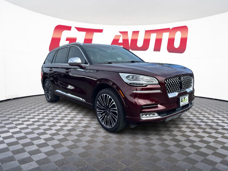 2021 Lincoln Aviator Black Label Upper Image 1