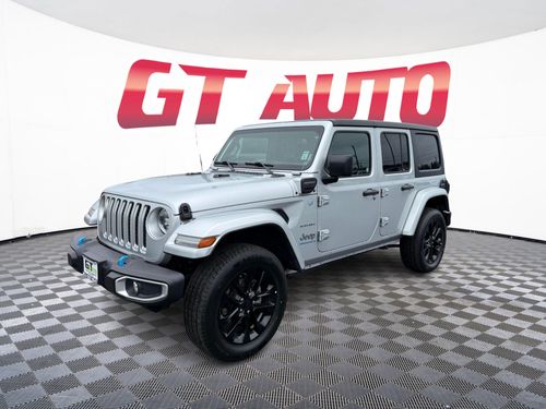 2023 Jeep Wrangler Sahara 4xe Lower Image 3