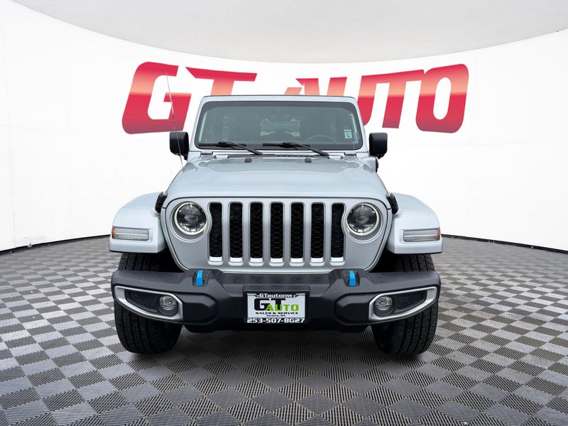 2023 Jeep Wrangler Sahara 4xe Upper Image 2