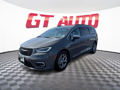 2023 Chrysler Pacifica Limited Passenger Lower Image 1