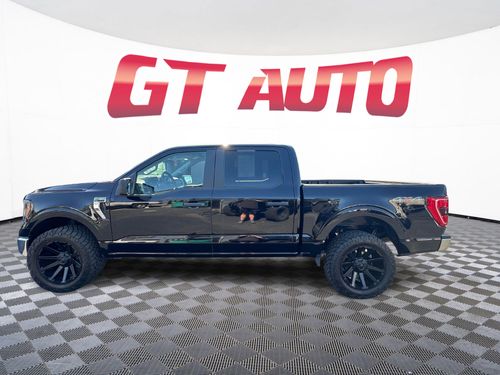 2023 Ford F-150 XLT SuperCrew Lower Image 2