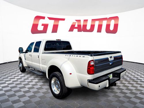 2016 Ford F-450 Super Duty Platinum Crew Cab Lower Image 3