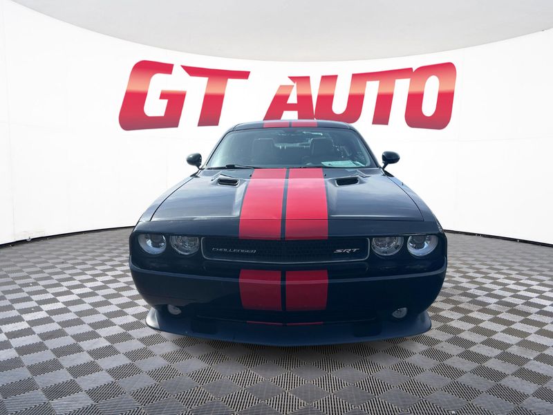 2014 Dodge Challenger SRT8 Upper Image 2