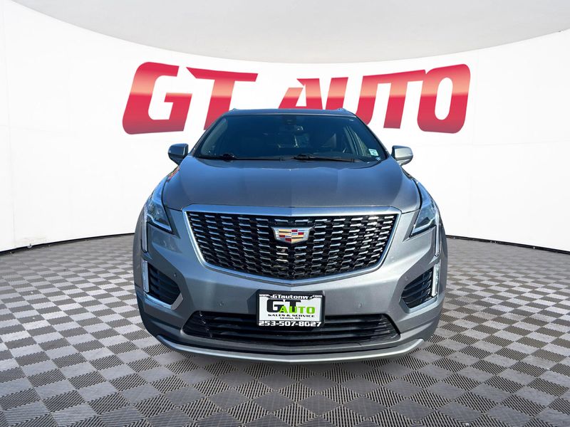 2021 Cadillac XT5 Premium Luxury photo 2
