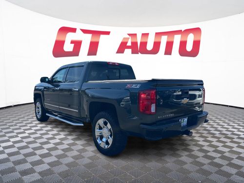 2017 Chevrolet Silverado 1500 Z71 LTZ Pickup 4D 5 3/4 ft Crew Cab Lower Image 3