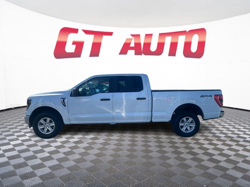 2023 Ford F-150 XLT SuperCrew Lower Image 2