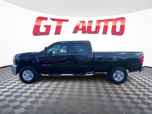 2010 Chevrolet Silverado 2500HD LTZ Crew Cab Lower Image 2