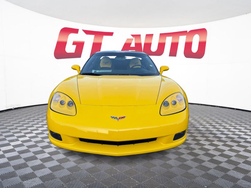 2007 Chevrolet Corvette Base photo 2