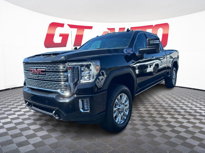 2022 GMC Sierra 3500HD Denali Crew Cab Upper Image 2