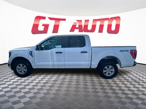 2023 Ford F-150 XLT SuperCrew Lower Image 2