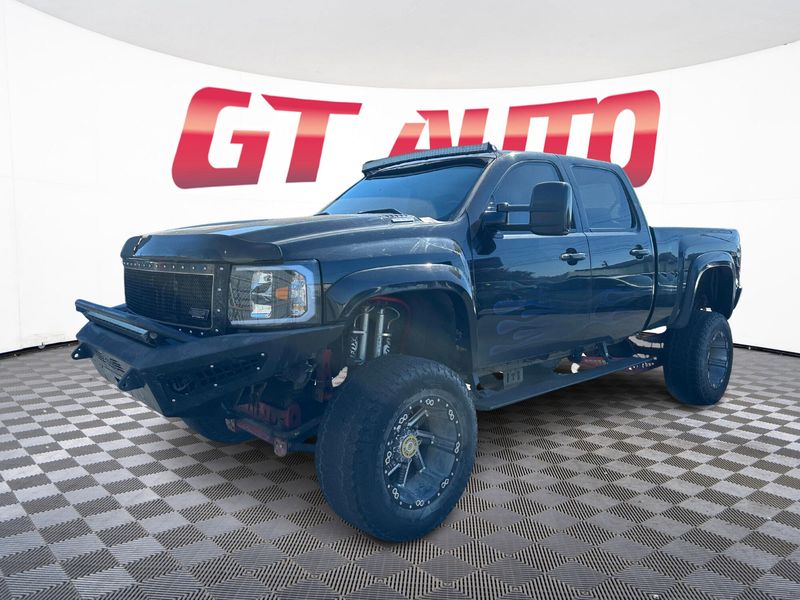 2007 Chevrolet Silverado 2500HD LTZ Pickup 4D 6 1/2 ft Crew Cab Upper Image 2