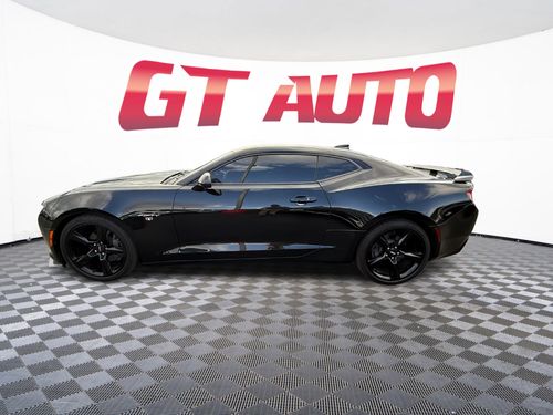 2017 Chevrolet Camaro SS Lower Image 2