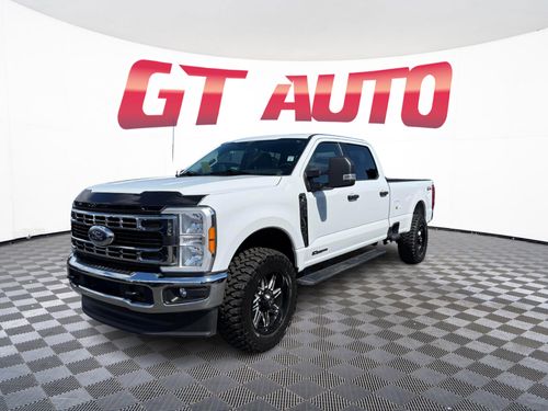 2023 Ford F-350 Super Duty XLT Crew Cab Lower Image 1