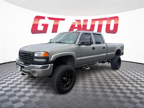 2003 GMC Sierra 2500HD SLT Pickup 4D 8 ft Crew Cab Lower Image 1