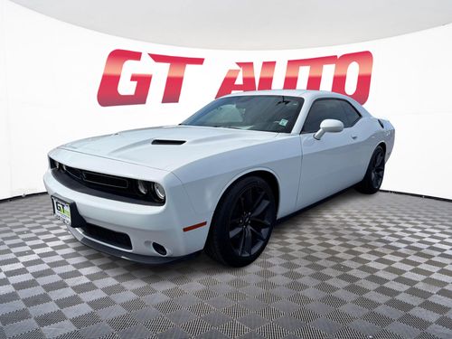 2019 Dodge Challenger SXT Lower Image 1