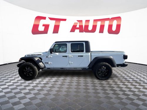 2020 Jeep Gladiator Rubicon Crew Cab Lower Image 2