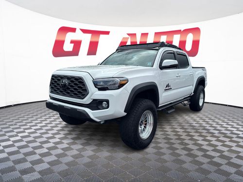 2022 Toyota Tacoma TRD Off-Road Double Cab Lower Image 1