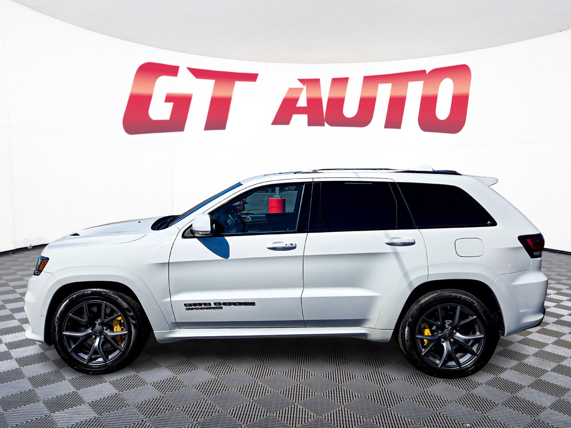 Image of 2021 Jeep Grand Cherokee Trackhawk