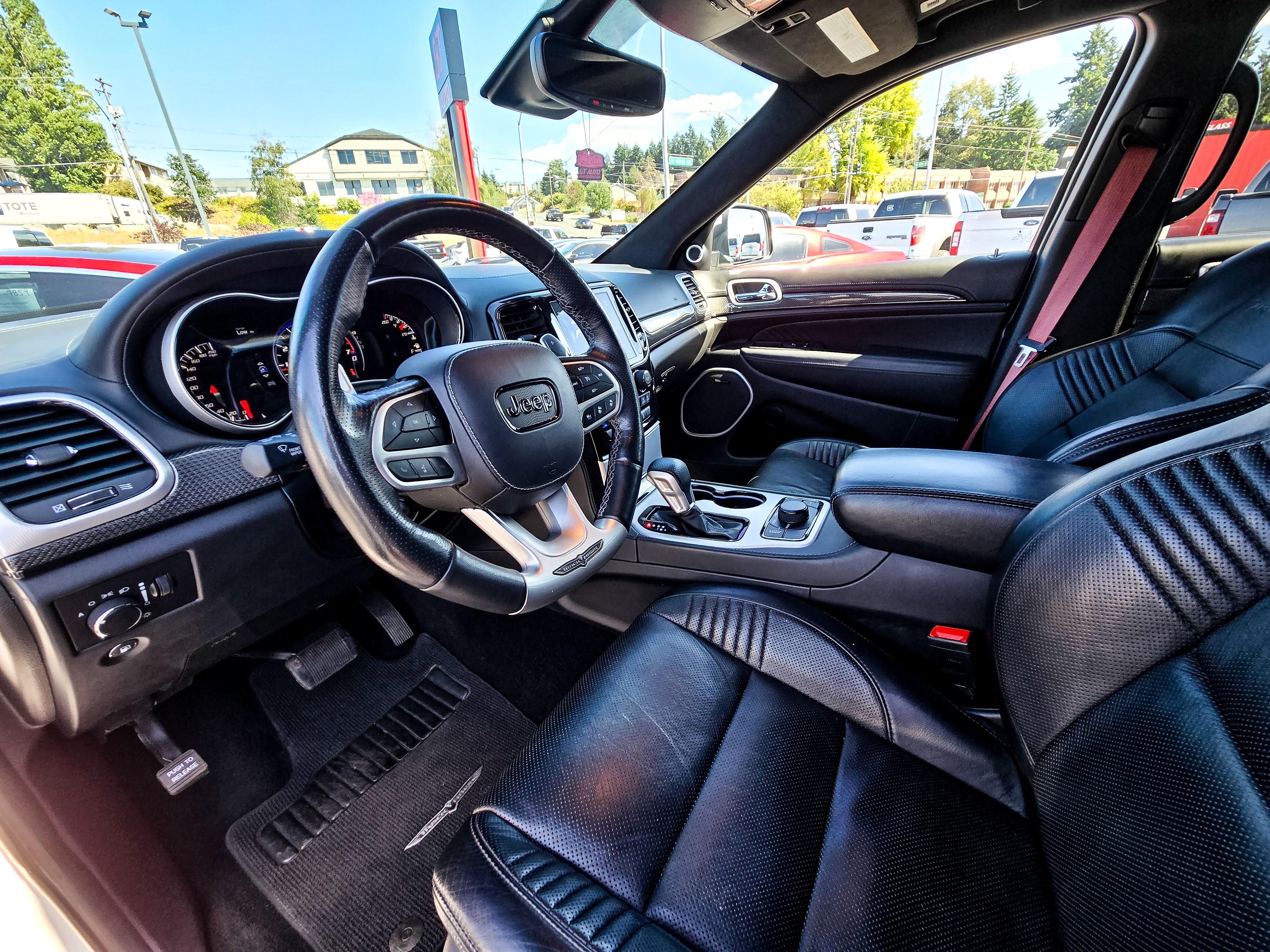 Image of 2021 Jeep Grand Cherokee Trackhawk