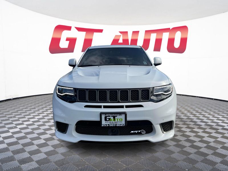 2021 Jeep Grand Cherokee Trackhawk photo 2