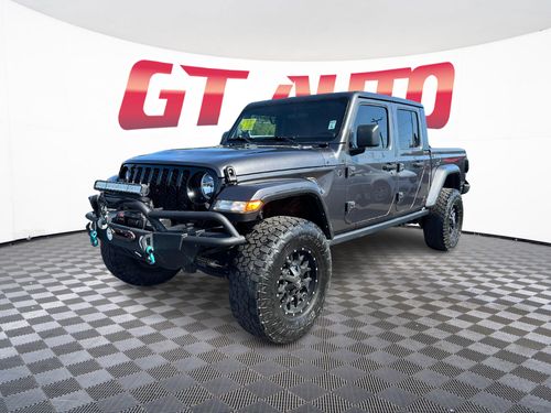 2021 Jeep Gladiator Willys Crew Cab Lower Image 1