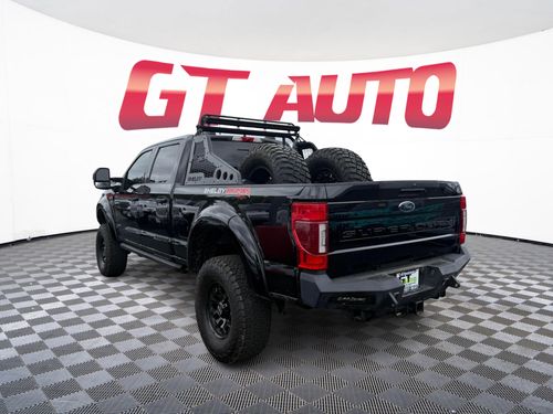 2021 Ford F-250 Super Duty Lariat Crew Cab Lower Image 3