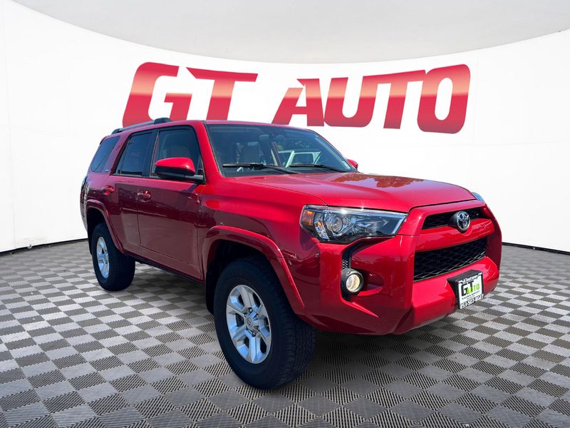 2019 Toyota 4Runner SR5 Upper Image 1