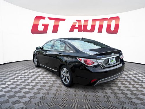 2011 Hyundai SONATA Hybrid Hybrid Sedan 4D Lower Image 3