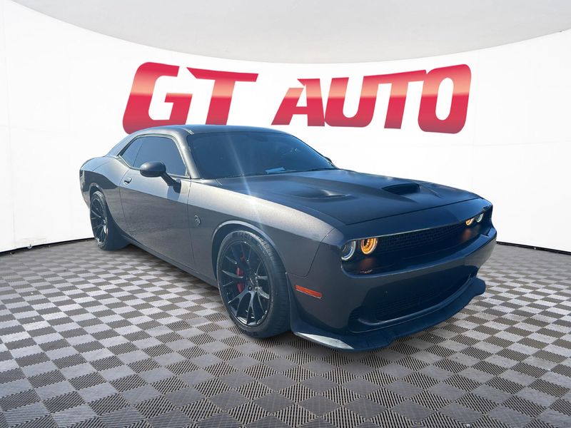 2017 Dodge Challenger SRT Hellcat Upper Image 1