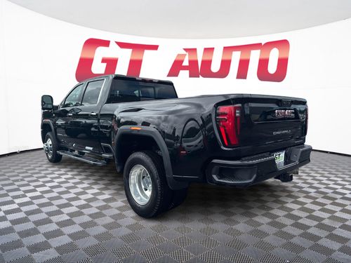 2024 GMC Sierra 3500HD Denali Crew Cab Lower Image 3