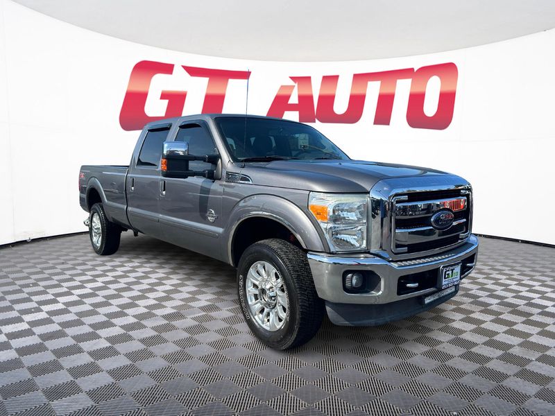 2011 Ford F-350 Super Duty Lariat Crew Cab Upper Image 1