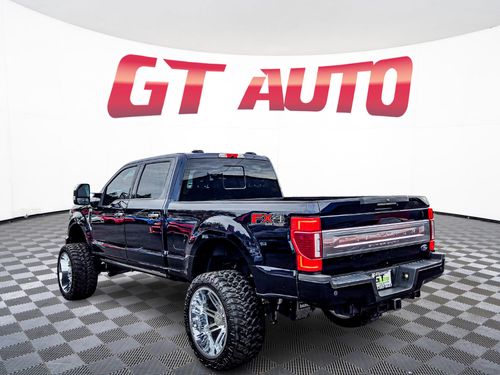2022 Ford F-250 Super Duty Platinum Crew Cab Lower Image 3