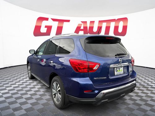 2017 Nissan Pathfinder S Lower Image 3